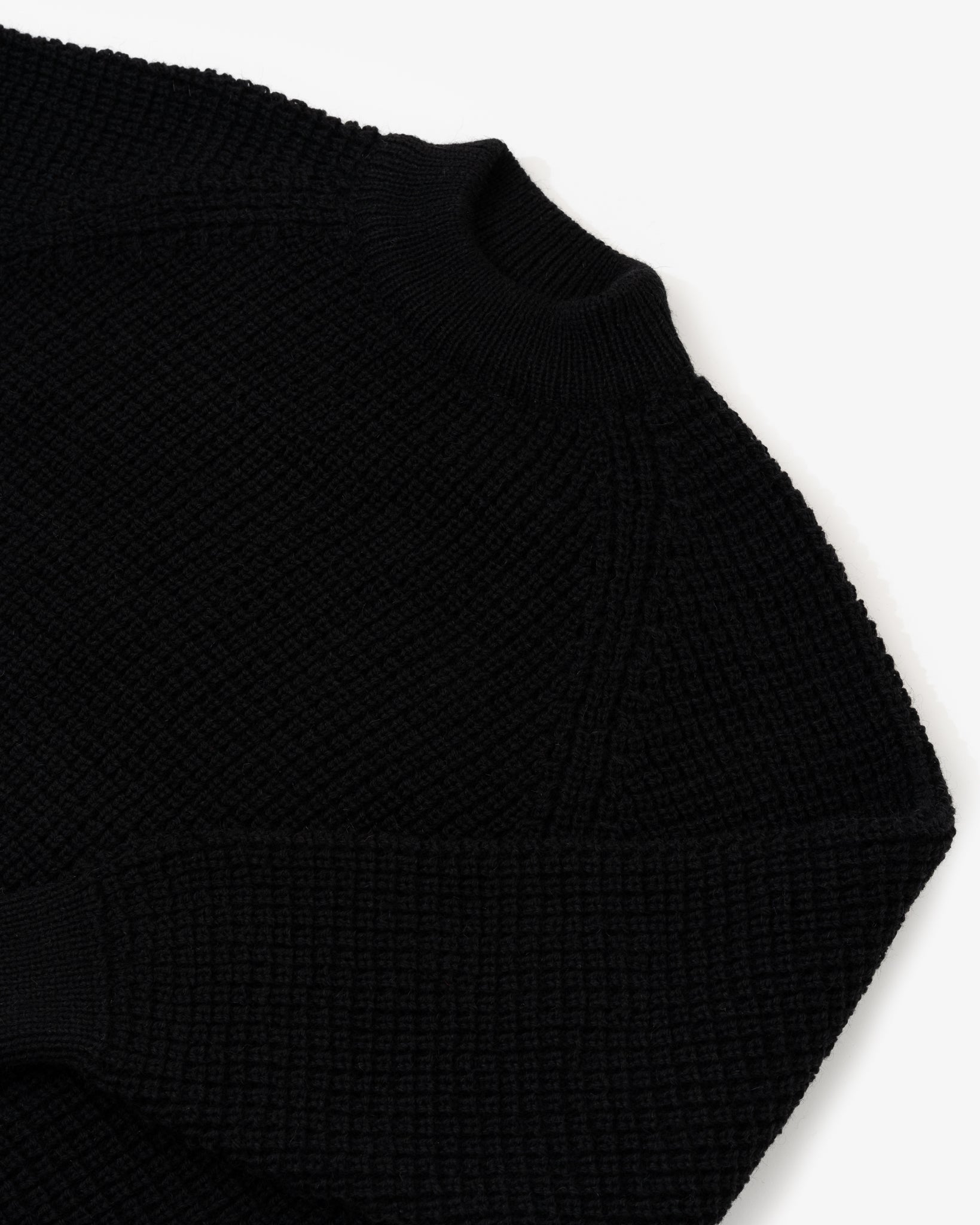 BELCARRA SWEATER - BLACK