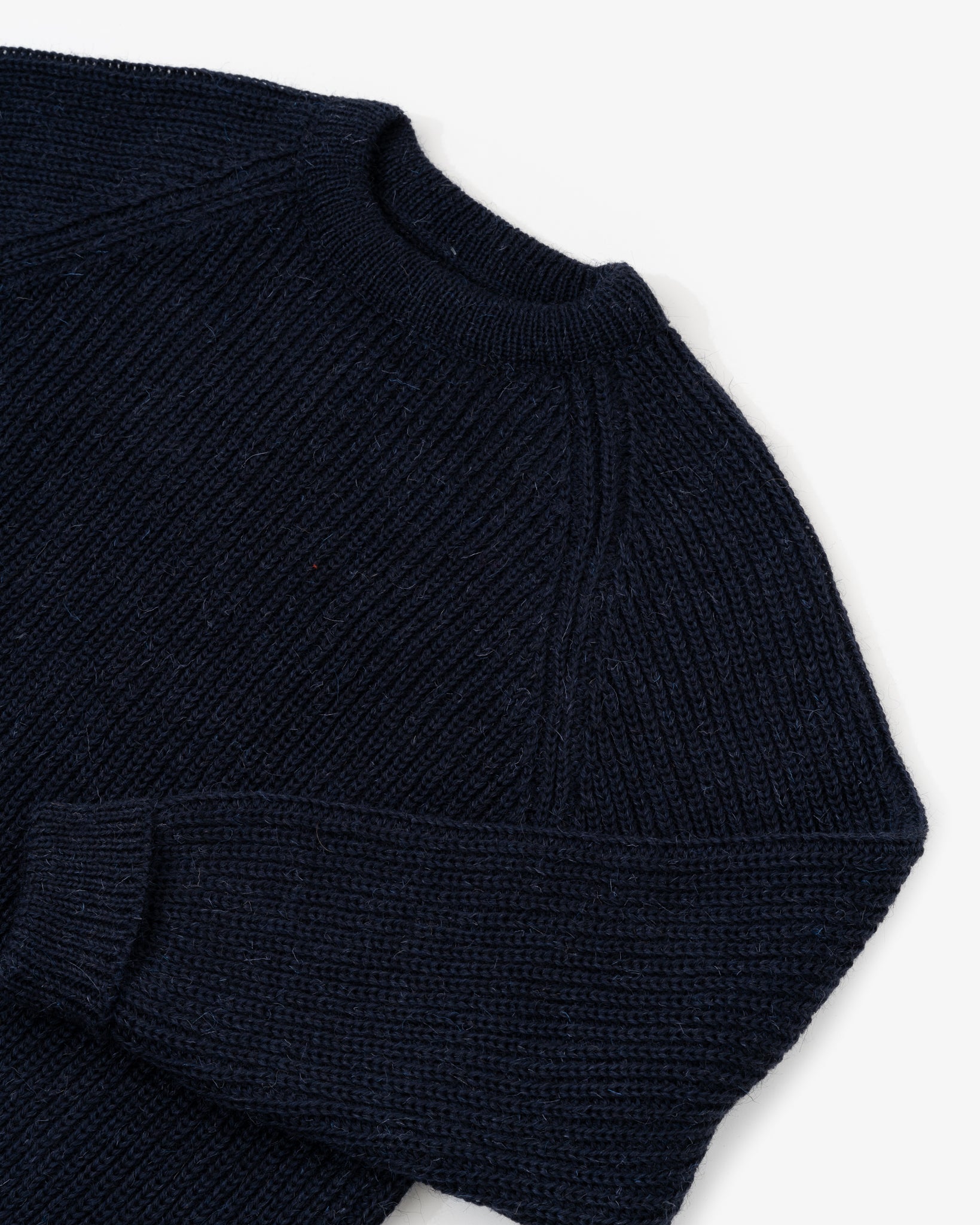 FINISTERRE SWEATER - NAVY