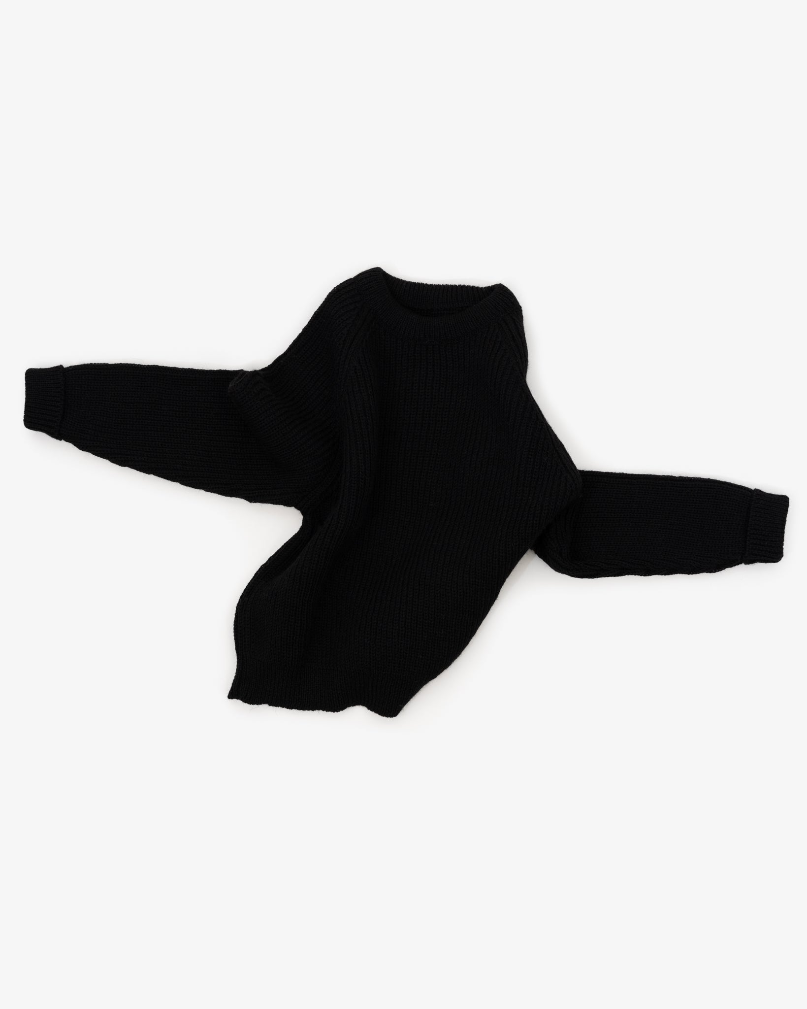 FINISTERRE SWEATER - BLACK