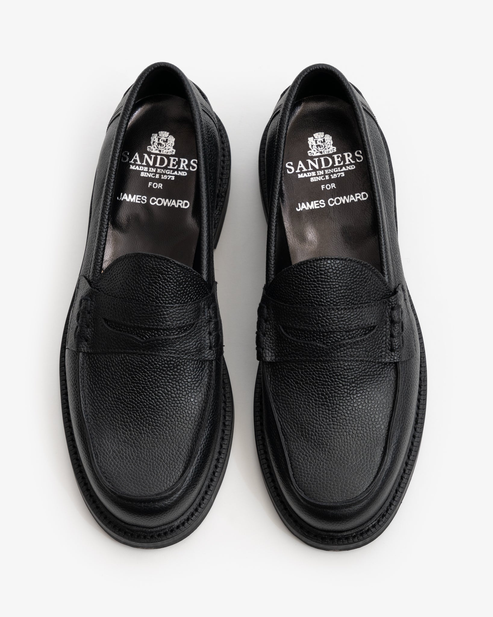 PEACEFUL BEEF ROLL LOAFER - BLACK SCOTCH GRAIN LEATHER